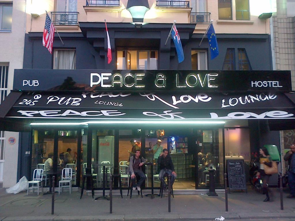 Peace & Love Hostel Paris Exteriör bild